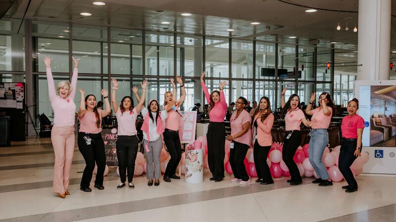 Team F&B HMHost NA_Toronto YYZ