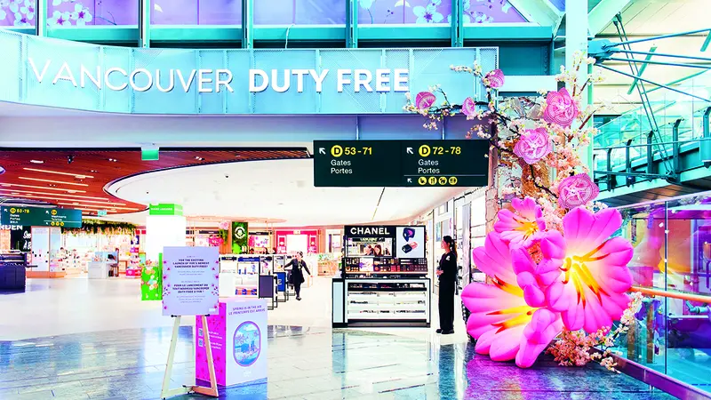 Big flower display at the entrance of a duty free