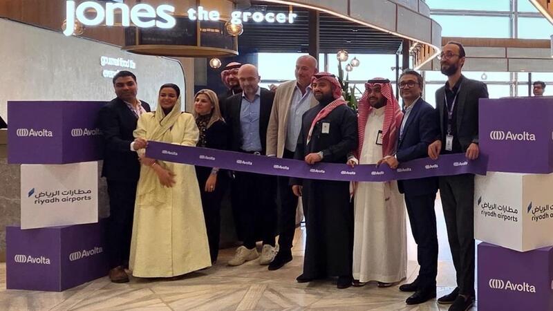 An image of the KSA Jones the Grocer ribbon cutting