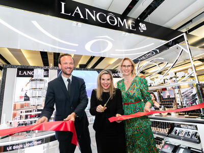 Lancôme Counter Inauguration_World Duty Free_Dufry Ribbon cutting