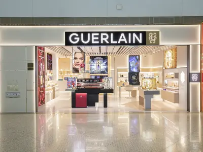 Guerlain-facade_Chongqing_Dufry