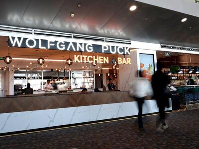 Shanghai Pudong Wolfgang Puck_   Store Front_Avolta 1
