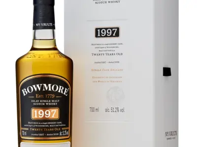 Beam Suntory and World Duty Free Partner for Limited Edition Bowmore® 1997 Single Cask Release - Dufry - 1