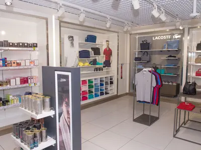 Dufry-GuadeloupeDutyFree_store 4