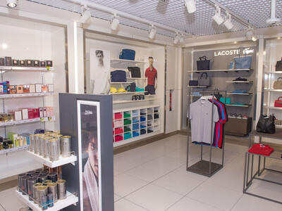Dufry-GuadeloupeDutyFree_store 4