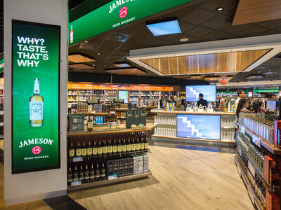 Dufry Launches New Generation Store At Heathrow Terminal 3 - Digital Destination Tasting Bar - World Duty Free - Dufry - 170918
