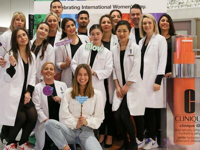 Dufry, Manchester Airport and Clinique join forces to “surprise and delight” passengers - World Duty Free - 1