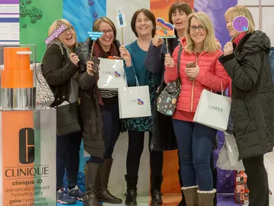 Dufry, Manchester Airport and Clinique join forces to “surprise and delight” passengers - World Duty Free - 4