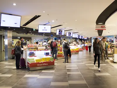 Dufry opens its third New Generation Store in Latin America and introduces the concept in Argentina - Dufry - 3