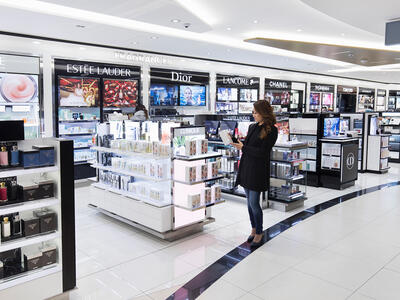 Dufry unveils its new walk-through store at Malta International Airport - Dufry - 11