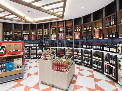 Dufry unveils its new walk-through store at Malta International Airport - Dufry - 4