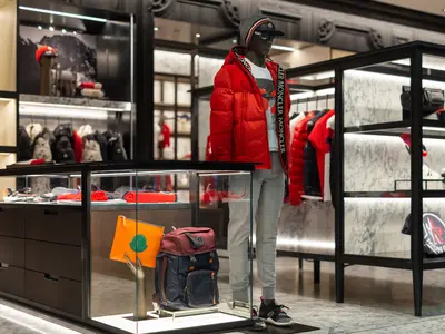 Hudson Group Debuts First North American Duty-Free Moncler Boutique at Vancouver International Airport - Dufry - 140219 10