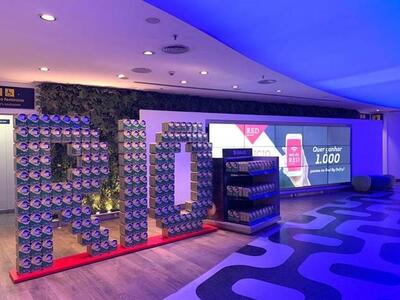Lindt & Sprüngli Brings Magic to Millennials in selected Dufry-operated stores in Key Holiday Destinations - 2