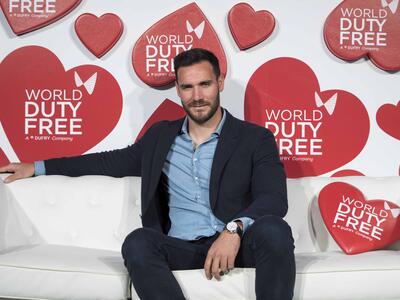 Lourdes Montes and Saúl Craviotto Buy Their Valentine’s Day Gifts at World Duty Free - Dufry - 130219 2