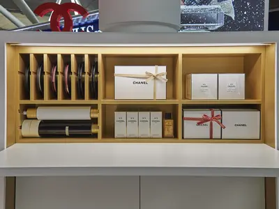 World Duty Free and Chanel Launch Festive Snow Globe with London Stansted Airport for an Immersive Shopping Experience - Dufry - 3
