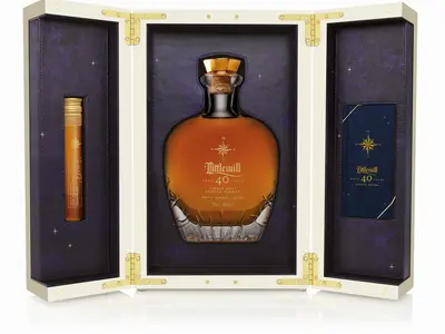 World Duty Free launches Littlemill 40 Year Old Celestial Edition - Dufry  1